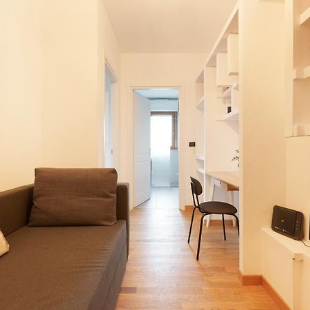 Milan Comfy Apartment X3 - With Balcony Exterior photo