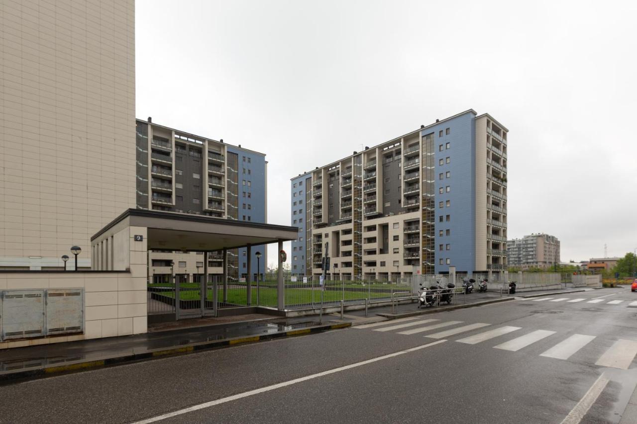 Milan Comfy Apartment X3 - With Balcony Exterior photo